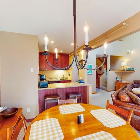 Cozy Modern Comfort Киллингтон Экстерьер фото