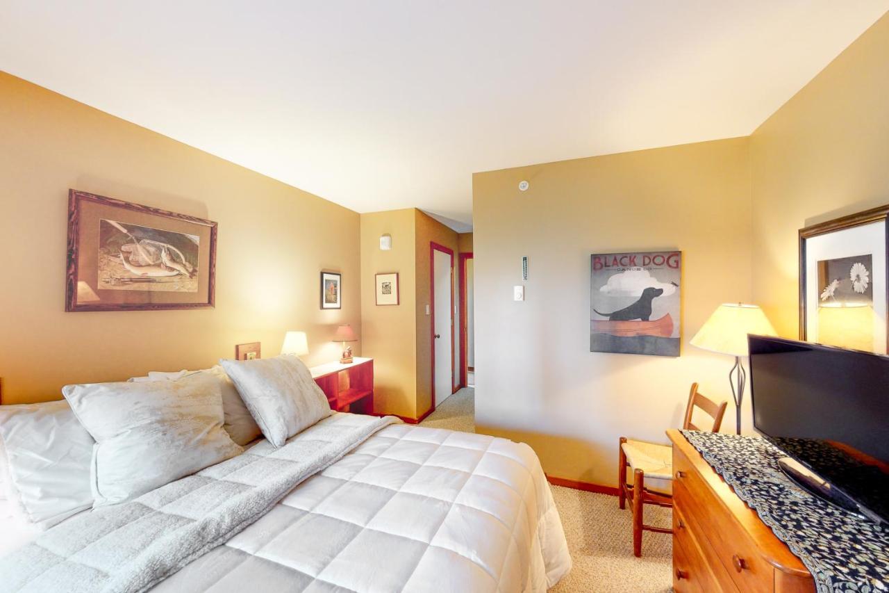 Cozy Modern Comfort Киллингтон Экстерьер фото