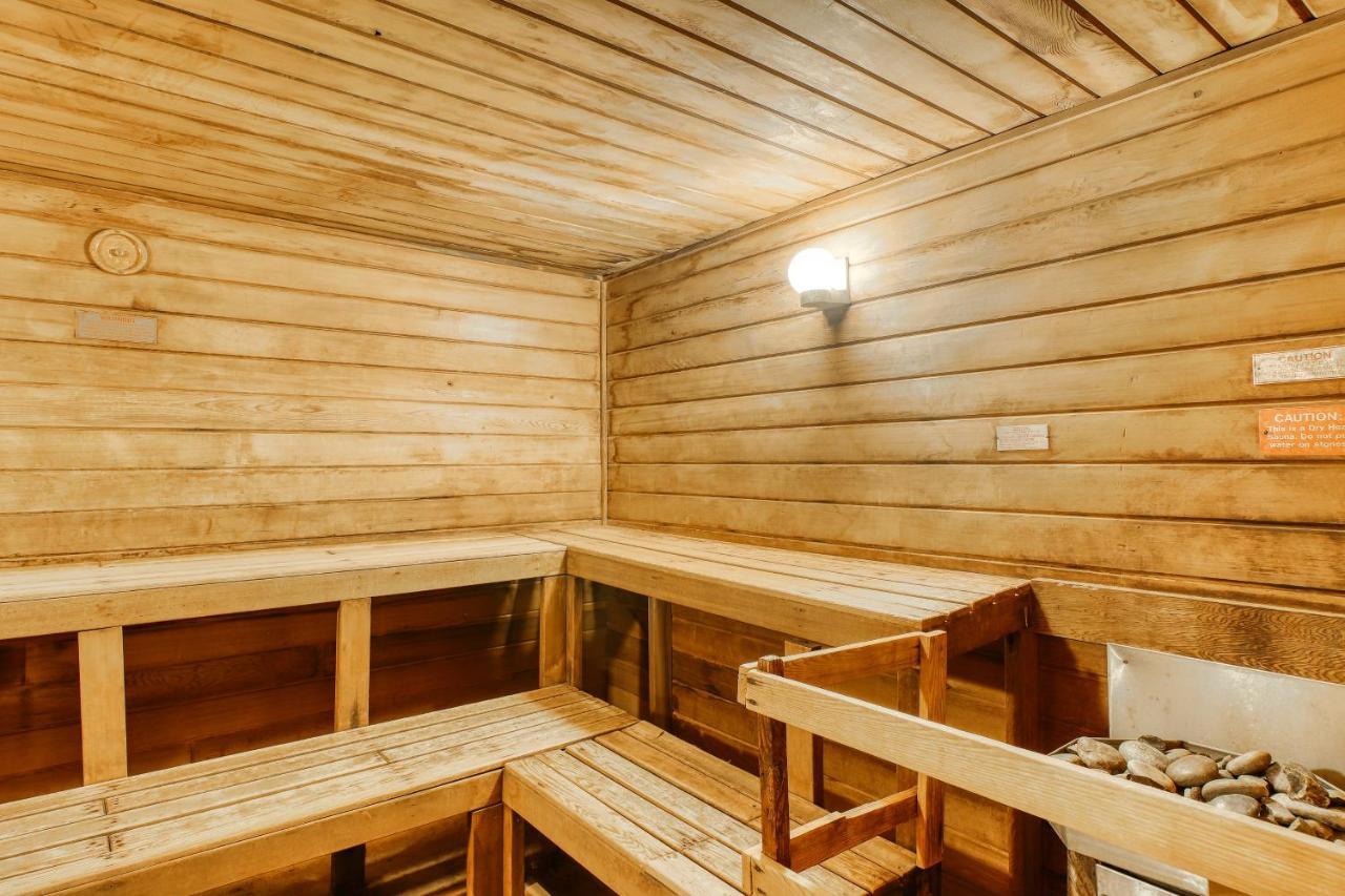 Cozy Modern Comfort Киллингтон Экстерьер фото